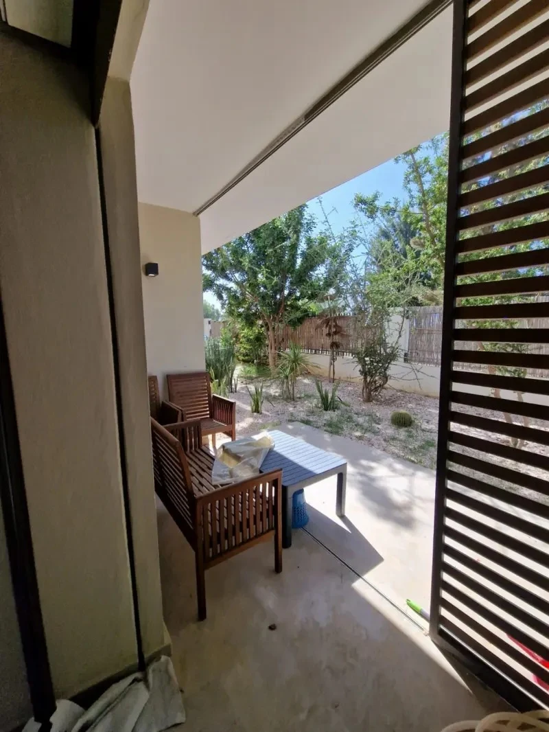 Villa jumelée avec jardin — photo 2